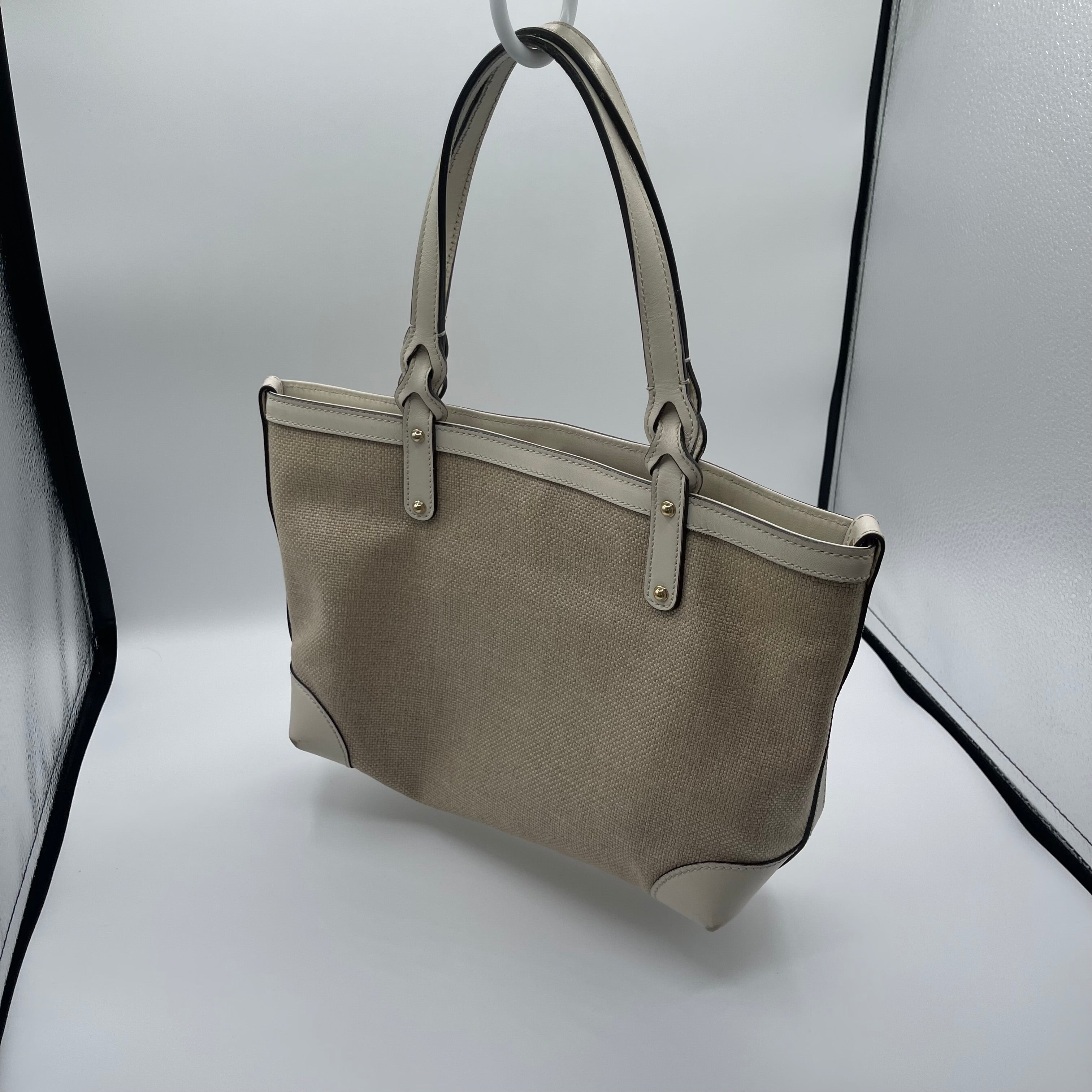 Gucci Canvas Shoulder Bag with Pouch